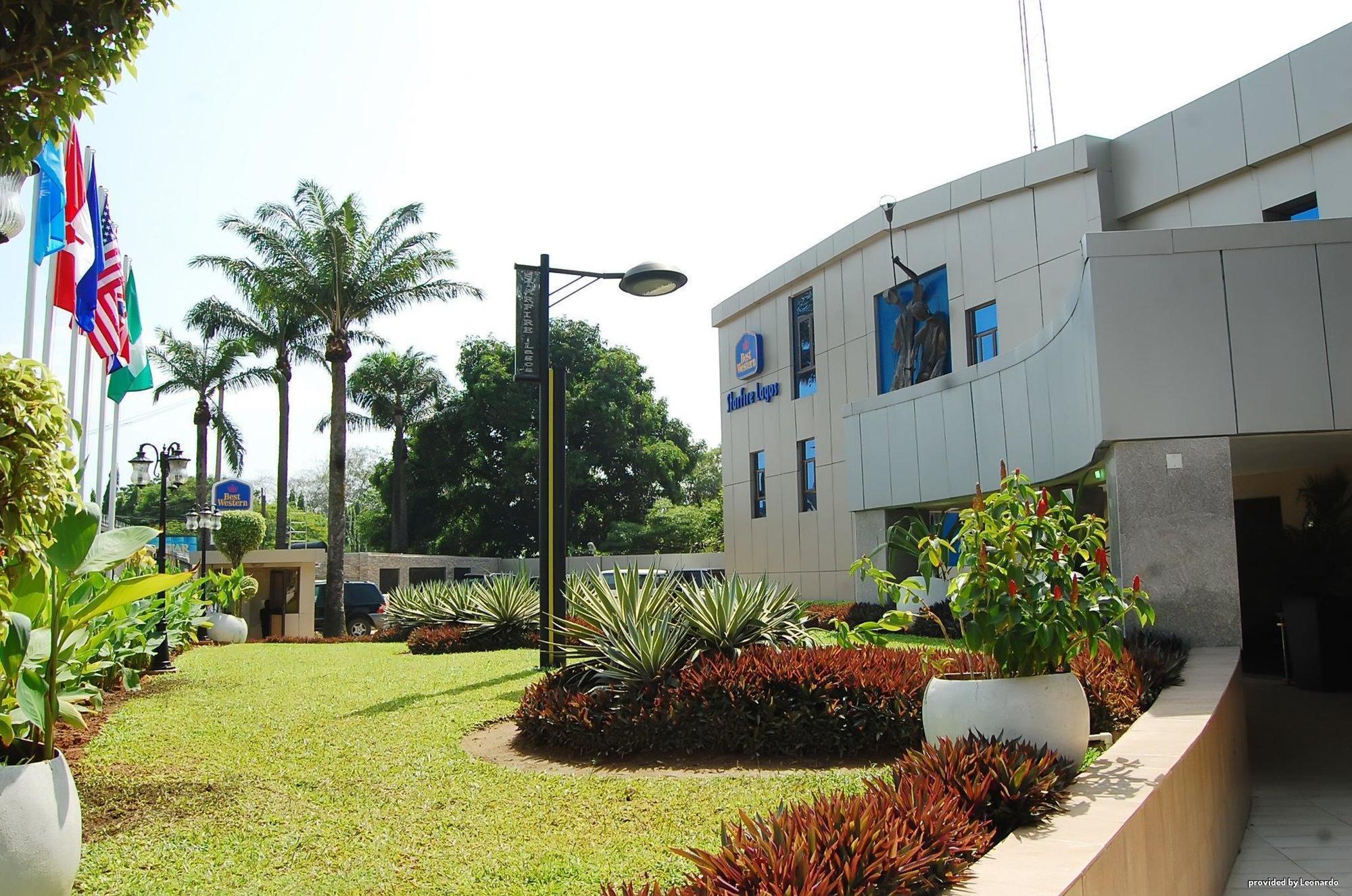 BW Starfire Hotel Ikeja Exterior photo